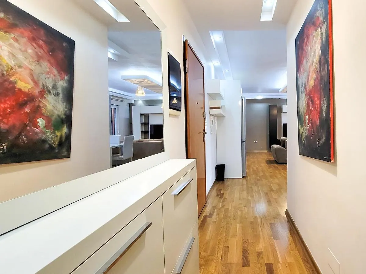 Quiet Apartment Near Tirana Lake